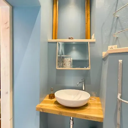 La Canonica Apartment *